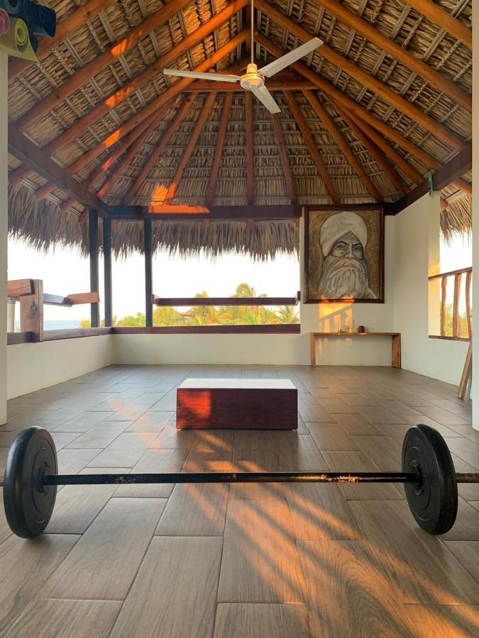 Experiencia Surf Camp Hostel Brisas de Zicatela Exterior photo